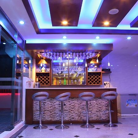 Hotel Royal King 仰光 外观 照片