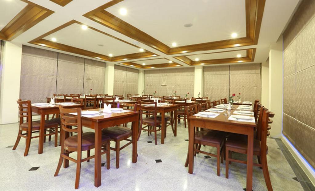 Hotel Royal King 仰光 外观 照片