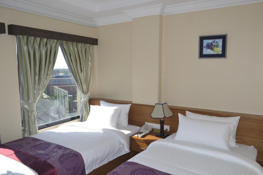 Hotel Royal King 仰光 外观 照片