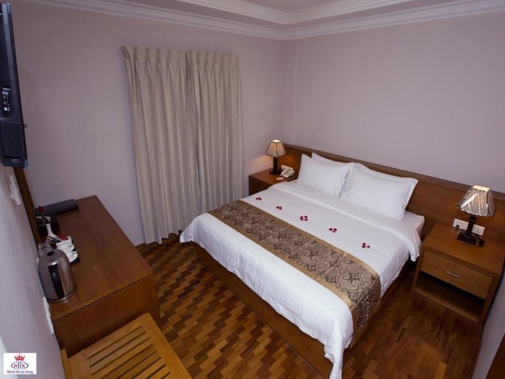 Hotel Royal King 仰光 外观 照片