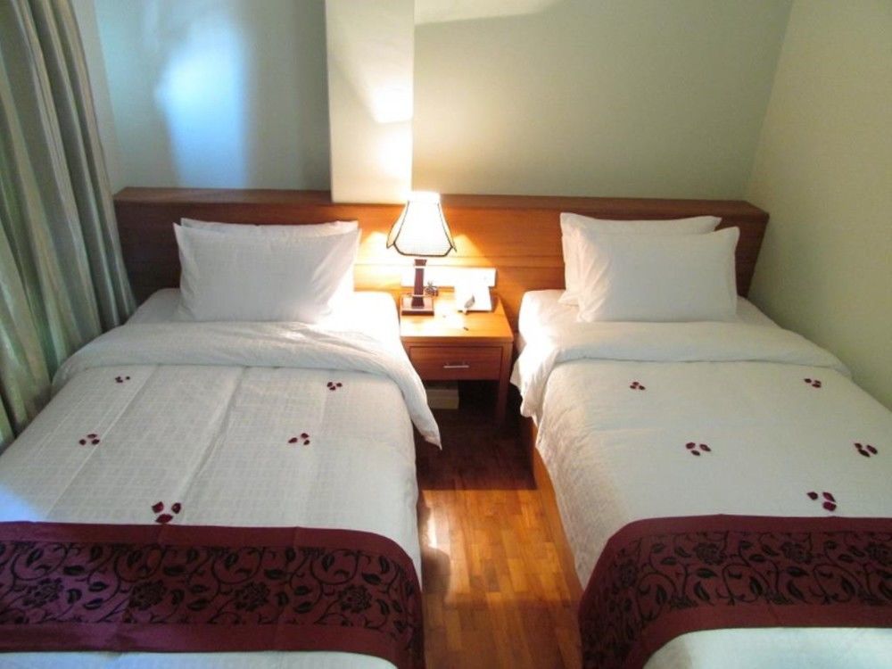 Hotel Royal King 仰光 外观 照片